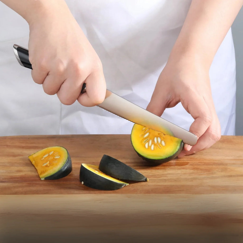 Couteau de cuisine à bout rond dentelé de 12,7 cm – Acier allemand