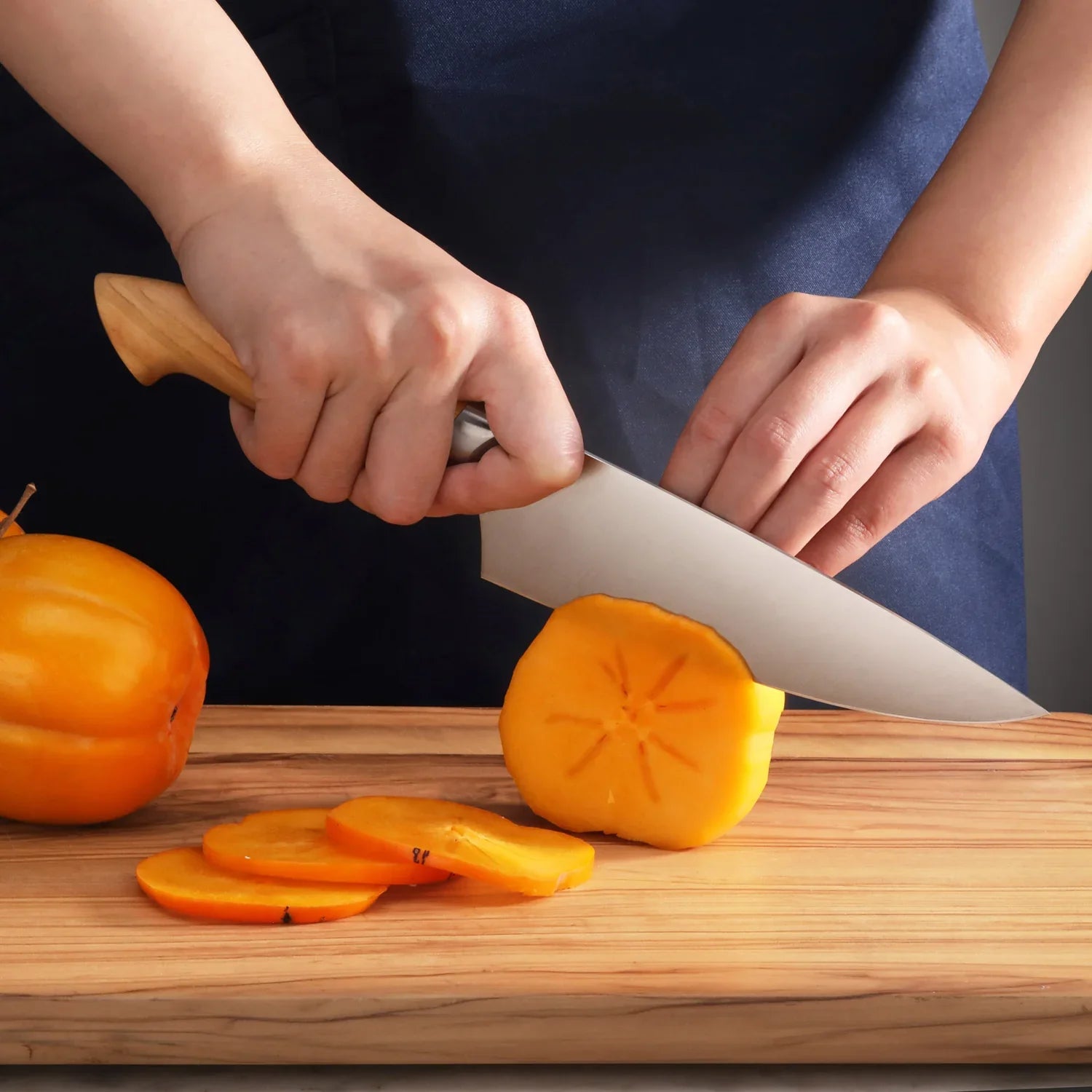 Couteau de chef 6" - Acier suédois, manche en bois d'olivier